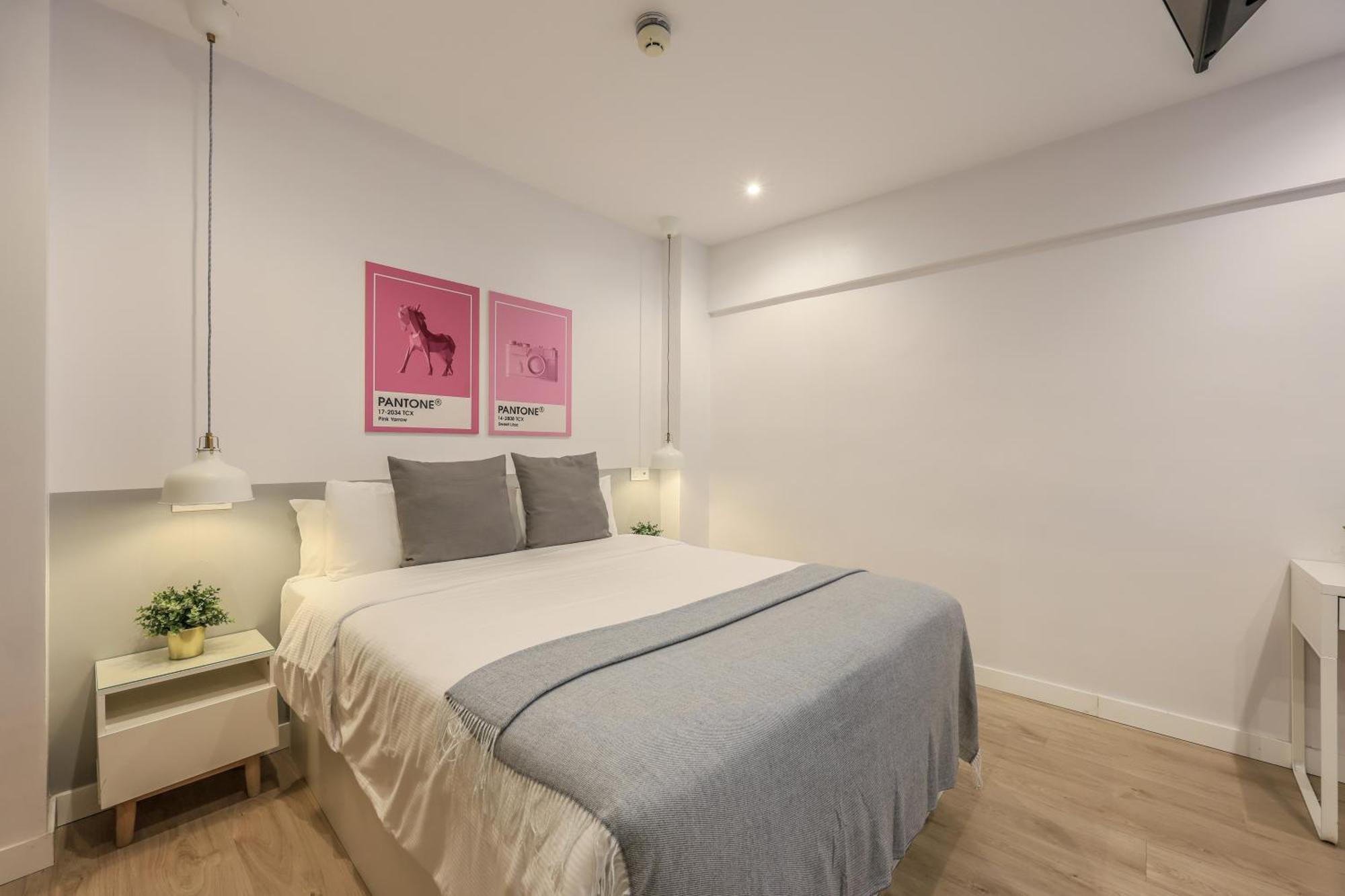 Amazinn Places Chamberi Madrid Bagian luar foto