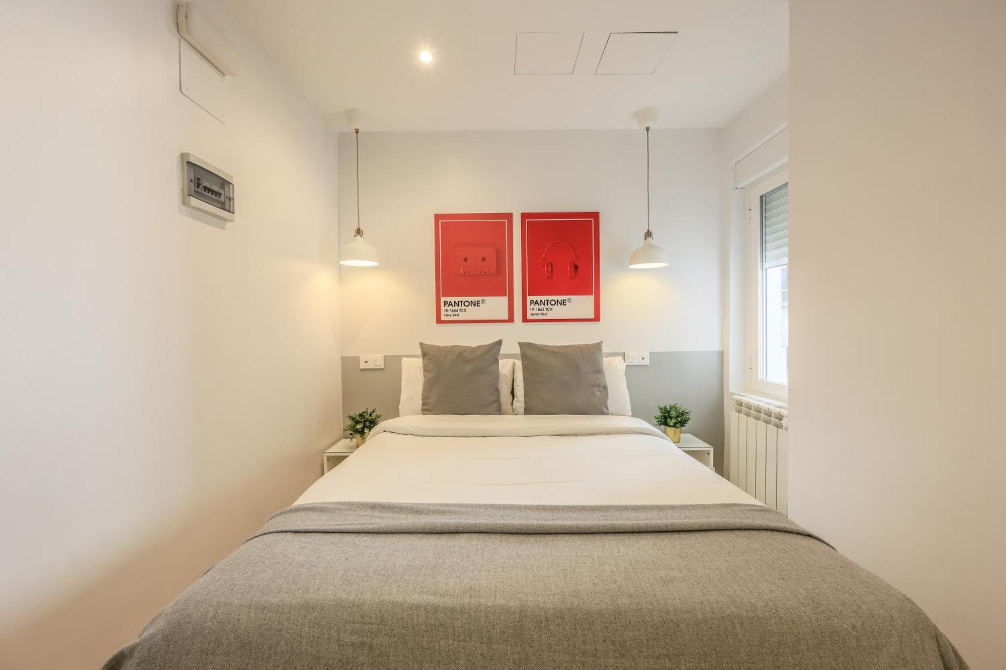 Amazinn Places Chamberi Madrid Bagian luar foto