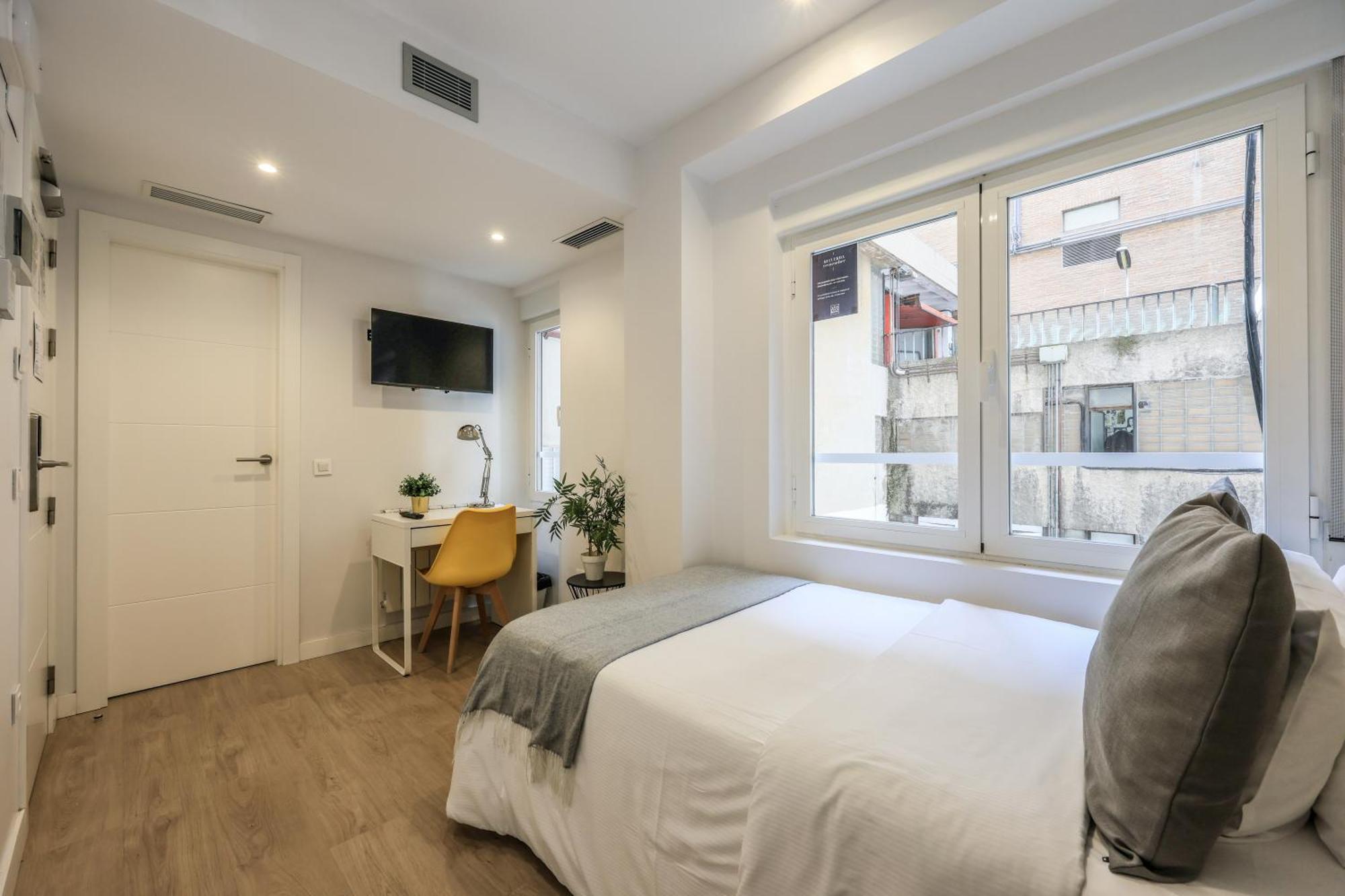 Amazinn Places Chamberi Madrid Bagian luar foto