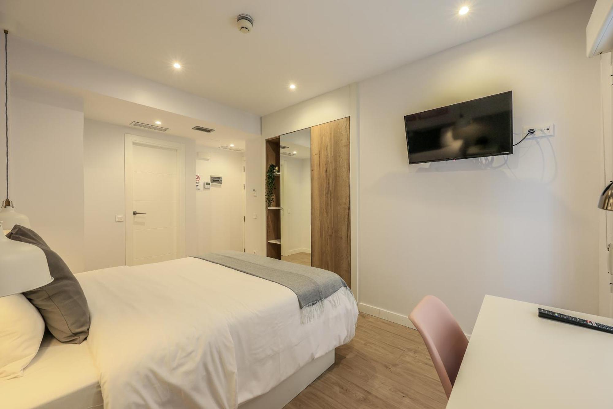 Amazinn Places Chamberi Madrid Bagian luar foto