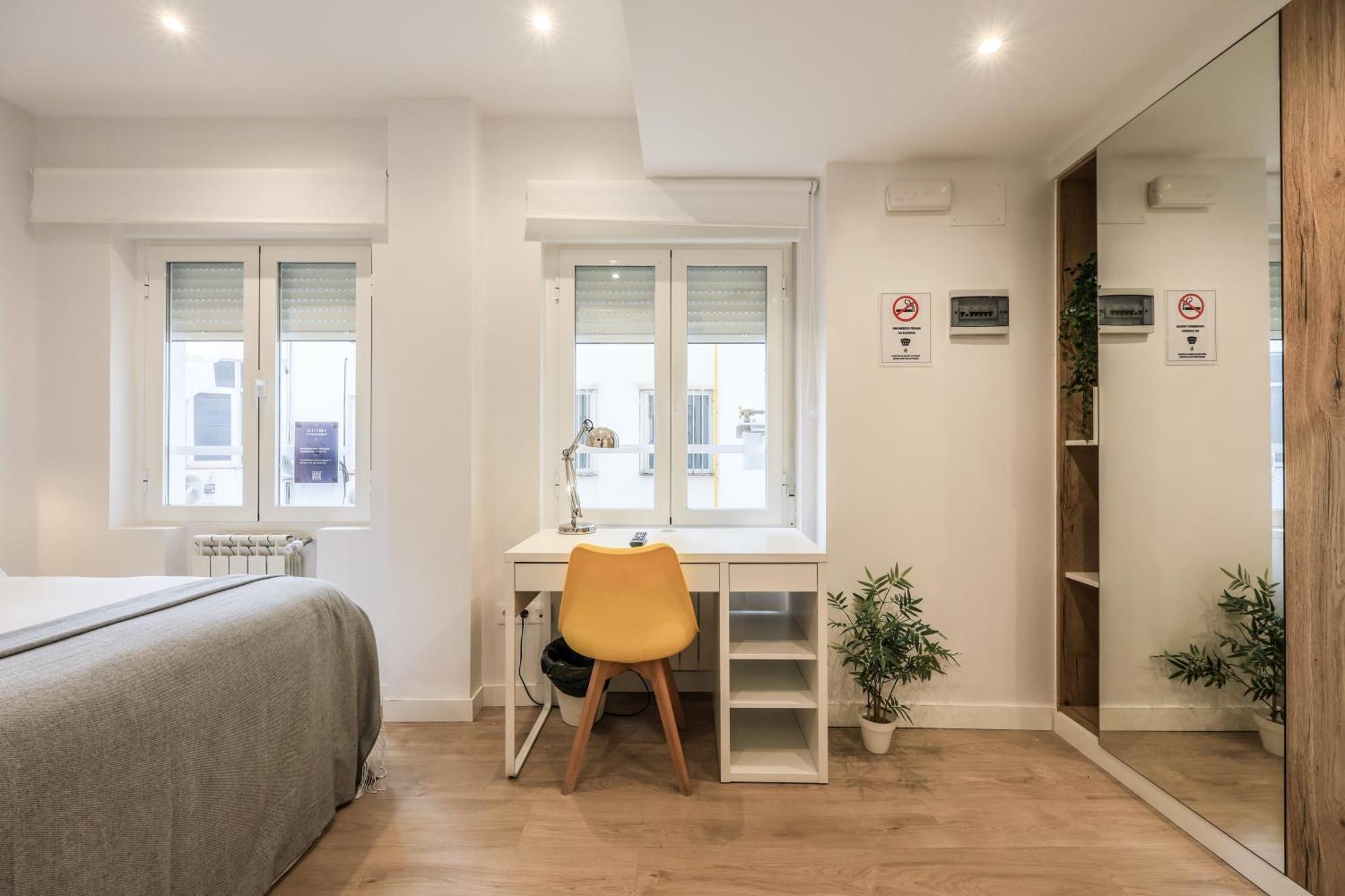 Amazinn Places Chamberi Madrid Bagian luar foto