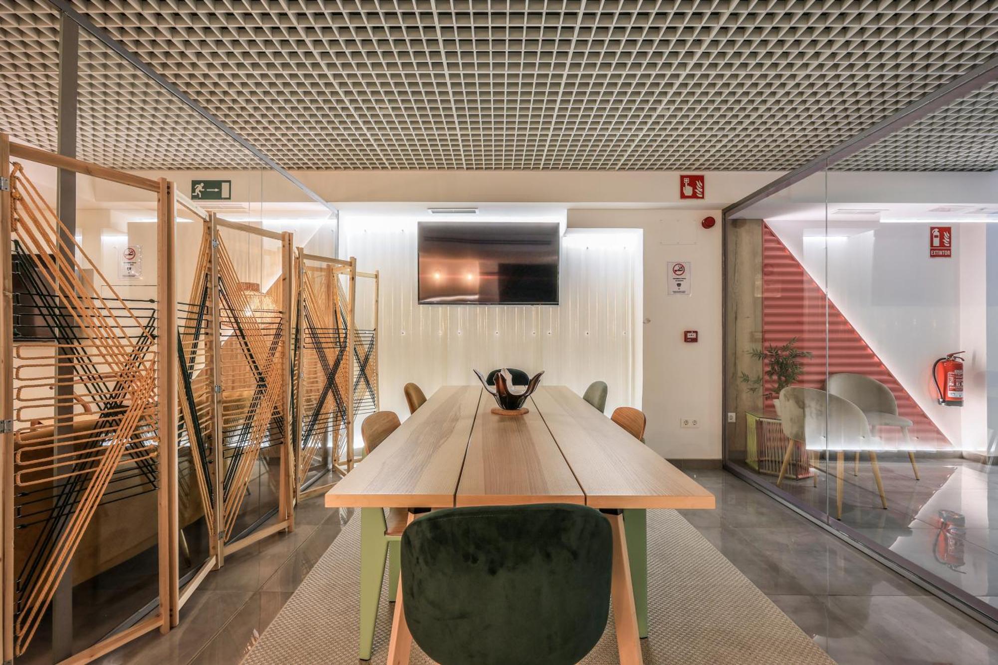 Amazinn Places Chamberi Madrid Bagian luar foto