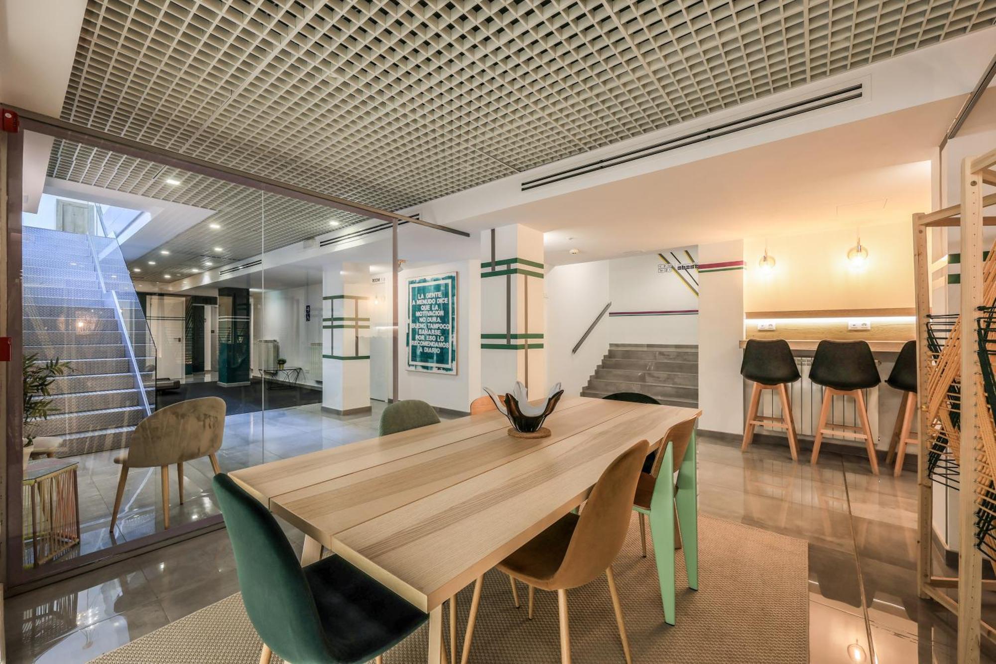 Amazinn Places Chamberi Madrid Bagian luar foto